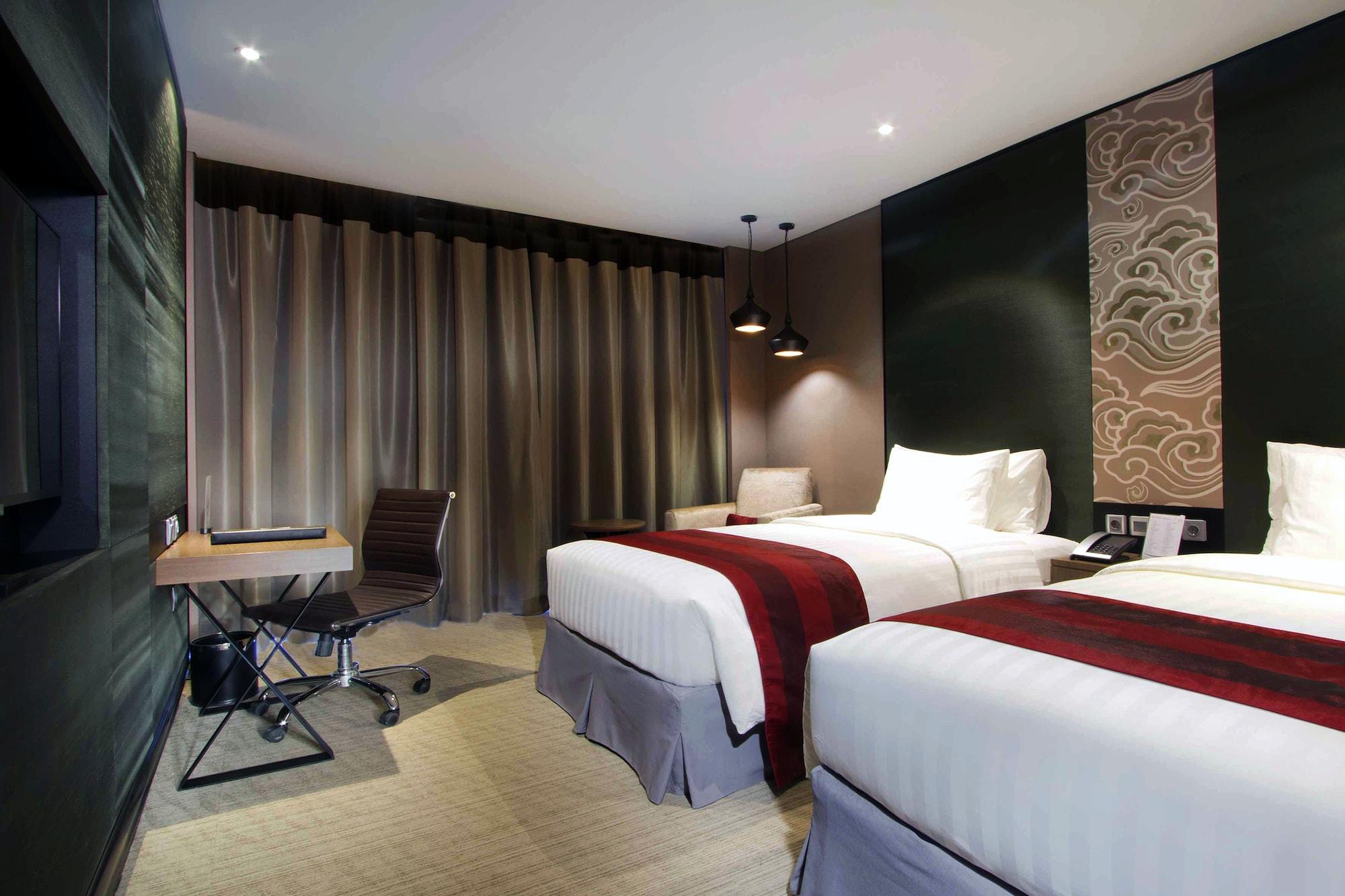 Aston Priority Simatupang Hotel And Conference Center Jakarta Exteriör bild