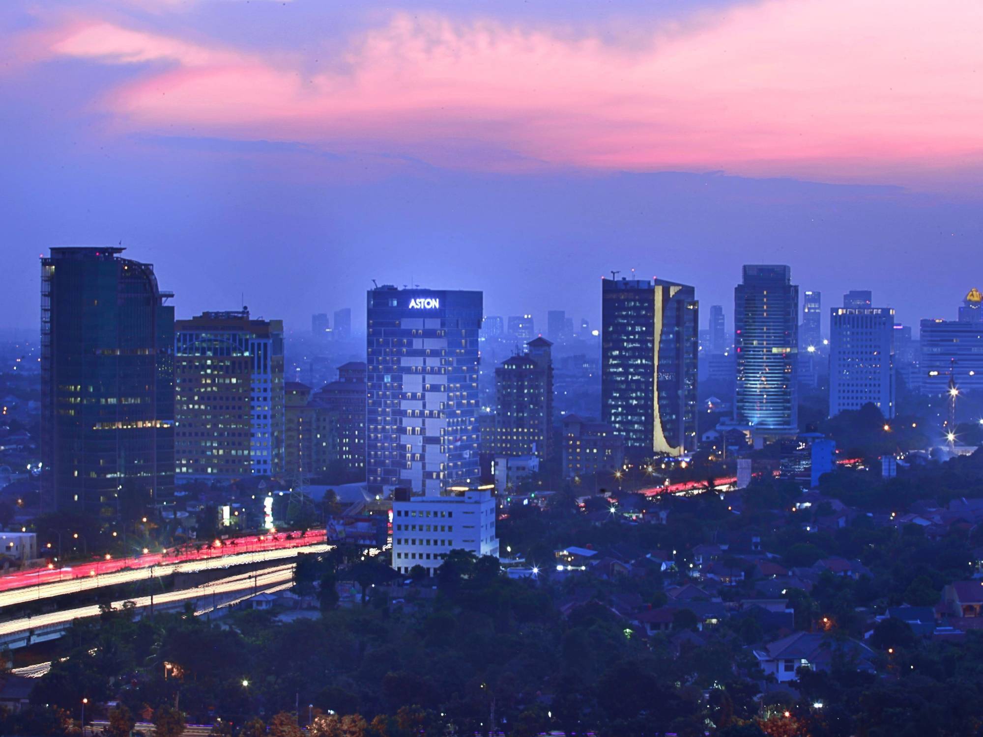 Aston Priority Simatupang Hotel And Conference Center Jakarta Exteriör bild